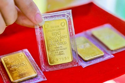 Giá vàng hôm nay (24-8): Vàng miếng tăng lên mức cao chưa từng có